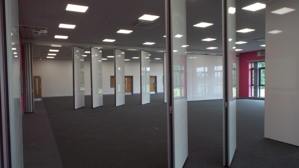 Choosing the right partition for your office AEG Teachwall LTD